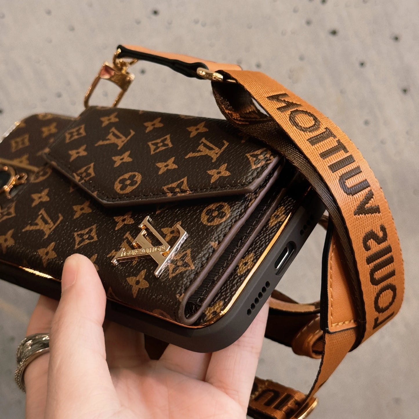2025 New Classic Luxury Card Holder Phone Case 💎📱06