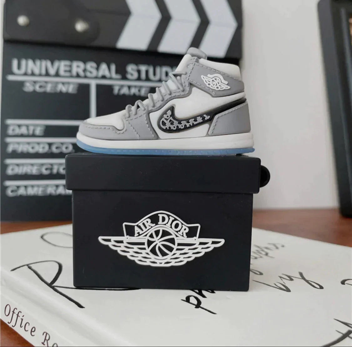 Przypadki Nike \ Dior Airpods