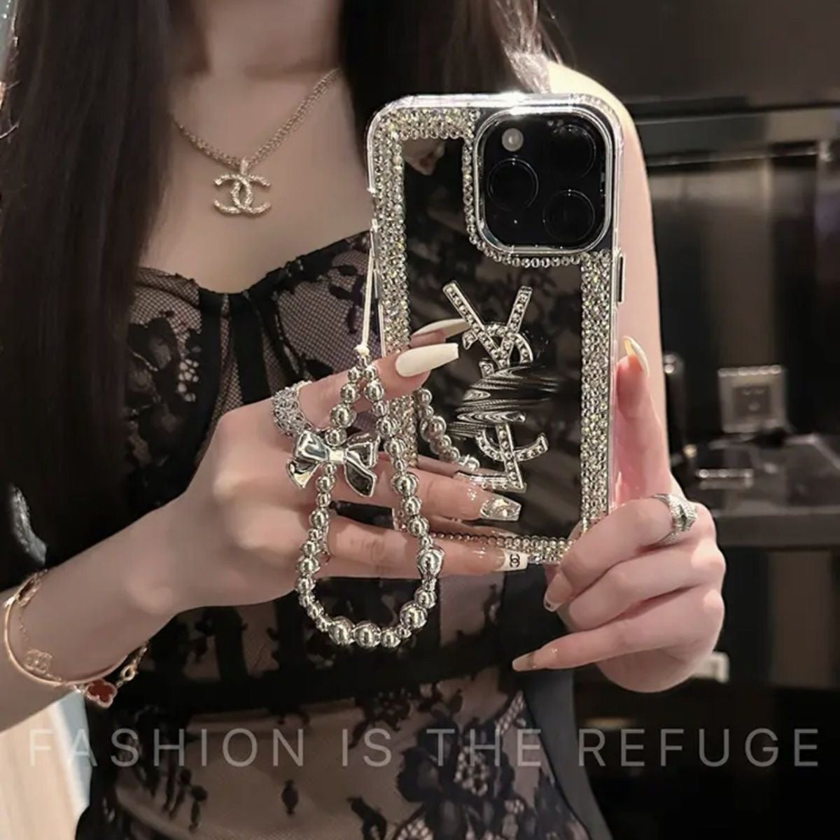Okouzlující pouzdro na iPhone Beauty Mirror - Makeup & Style na cestách!