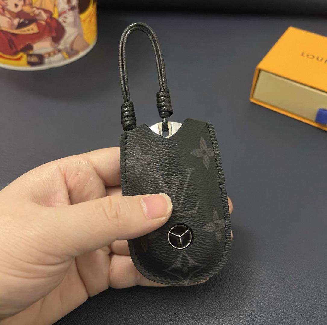Luxury Leather Smart Key Cover  🚗✨