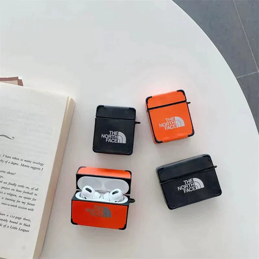I casi di AirPods North Face